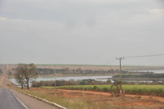 Paisagem na fronteira entre Mato Grosso e Mato Grosso do Sul